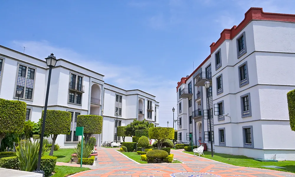 Colegio Ignacio Bernal - Foto 1